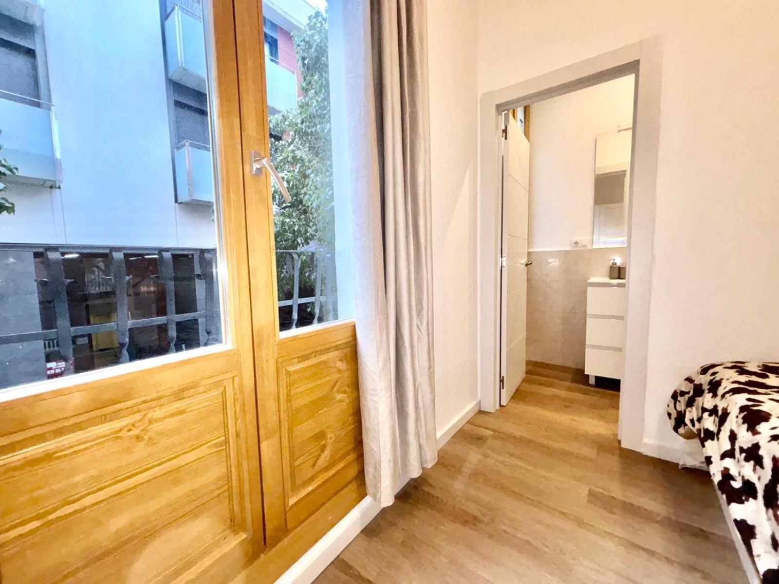 Piso Ideal Con 3 3 Banos Y Terraza Appartamento